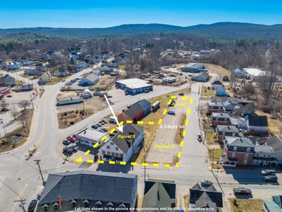 /international/us/27-carroll-street-pittsfield-nh-110107966063/