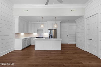 /international/us/805-mulberry-street-beaufort-nc-110103762373/