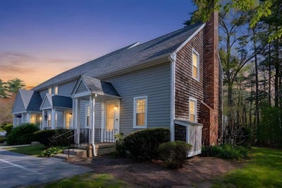 /international/us/630-twin-lakes-dr-halifax-ma-110107986441/