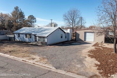 /international/us/413-n-4th-street-bloomfield-nm-110104417327/
