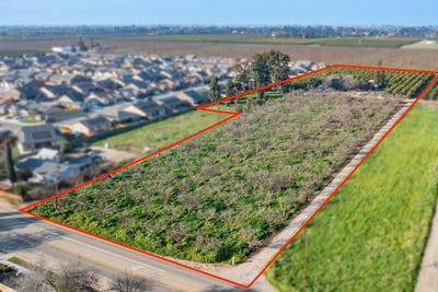 /international/us/19282-e-south-avenue-reedley-ca-110105937175/