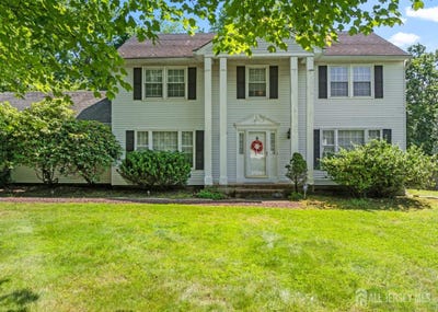 /international/us/3-winthrop-drive-holmdel-nj-110100312160/