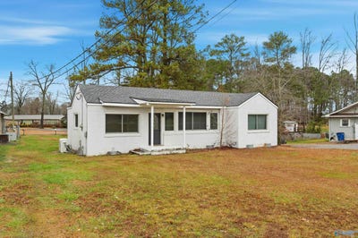 /international/us/1448-main-street-fyffe-al-110104055239/