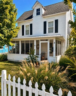 /international/us/3-lee-st-wachapreague-va-110120455274/