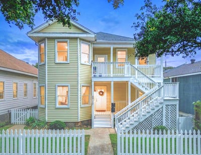 /international/us/2710-avenue-p-1-2-galveston-tx-110120153865/