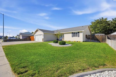 /international/us/4333-campolina-ln-pasco-wa-110108615958/