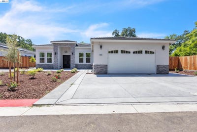 /international/us/5200-shirehills-lane-carmichael-ca-110108507358/