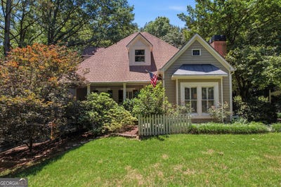 /international/us/1042-bailey-road-woodstock-ga-110108567085/