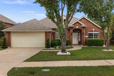 /international/us/5906-independence-court-rowlett-tx-110108388436/