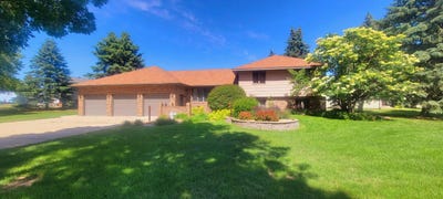 /international/us/403-ne-22nd-avenue-aberdeen-sd-110108783061/
