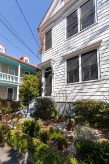 /international/us/64-smith-street-charleston-sc-110106319347/