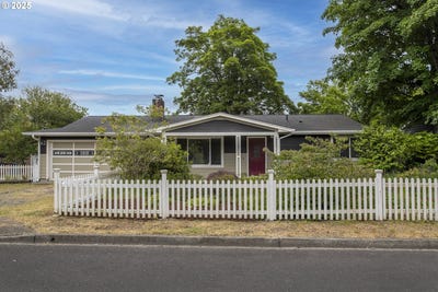 /international/us/821-13th-ave-seaside-or-110100194390/