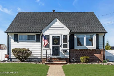 /international/us/12-overhill-road-belleville-nj-110107349461/