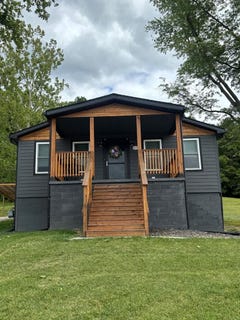 /international/us/6610-midland-trail-ashland-ky-110108191571/