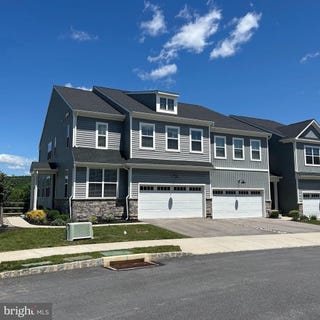 /international/us/50-ladbroke-drive-exton-pa-110108503959/