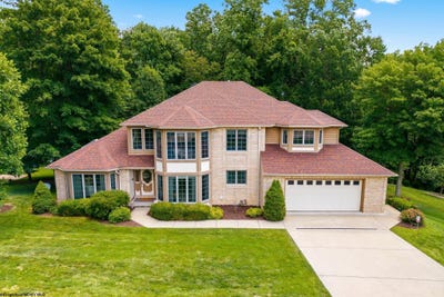 /international/us/2016-white-oak-drive-morgantown-wv-110109039451/