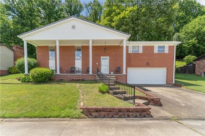 /international/us/7010-kanawha-farm-circle-charleston-wv-110109068758/