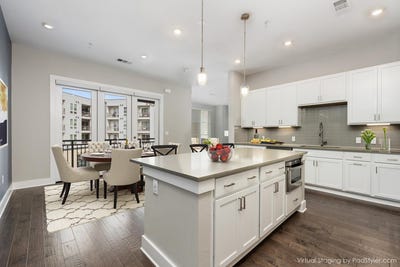 /international/us/4415-jackson-ave-austin-tx-110107158245/
