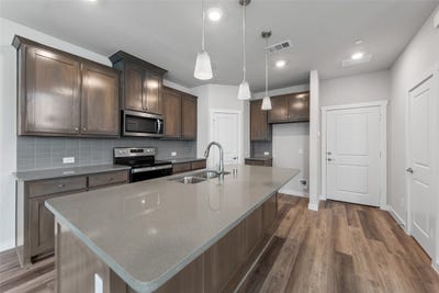 /international/us/800-emerling-mckinney-tx-110108450689/