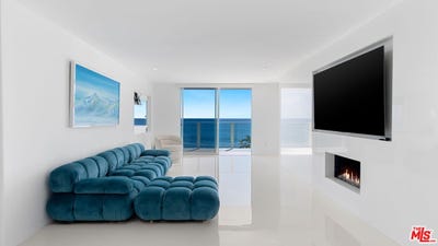 /international/us/22548-pacific-coast-hwy-malibu-ca-110106321062/