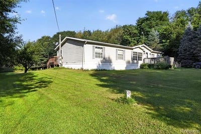 /international/us/6266-kikendall-road-hamlin-twp-mi-110110086352/