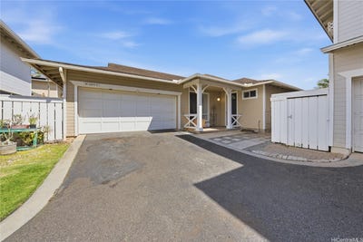/international/us/91-1064-kalehuna-street-kapolei-hi-110107257919/
