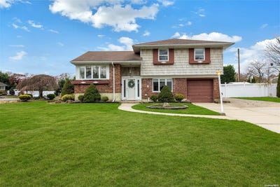 /international/us/154-sherry-street-east-islip-ny-110096117761/