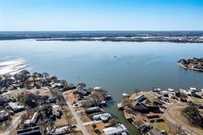 /international/us/3905-montgomery-drive-granbury-tx-110108388376/