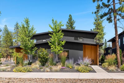 /international/us/544-w-sisters-park-drive-sisters-or-110109379918/