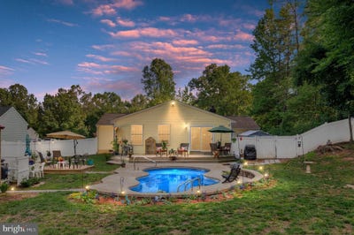 /international/us/6811-plantation-forest-drive-spotsylvania-va-110108423456/