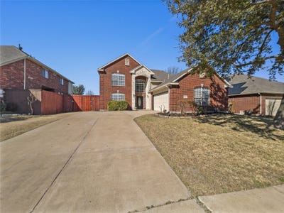 /international/us/5609-freedom-lane-rowlett-tx-110105960703/