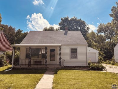 /international/us/1112-sw-cambridge-ave-topeka-ks-110108338851/