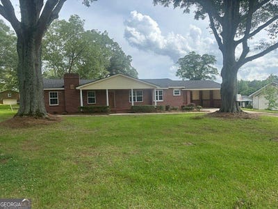 /international/us/305-jeff-davis-thomaston-ga-110100311867/