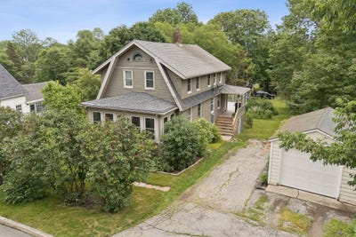 /international/us/27-hodge-street-wiscasset-me-110101111633/?lang=zh-tw