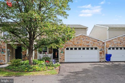/international/us/1230-bent-creek-boulevard-mechanicsburg-pa-110120589271/