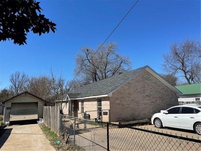 /international/us/604-crutcher-st-springdale-ar-110097934734/