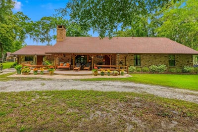 /international/us/3551-e-highway-329-anthony-fl-110108742267/