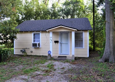 /international/us/131-1-2-mildred-street-lafayette-la-110108443113/