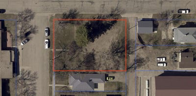 /international/us/320-1st-ave-nw-kenmare-nd-110107546811/