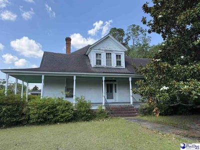 /international/us/1101-e-main-street-dillon-sc-110108736188/