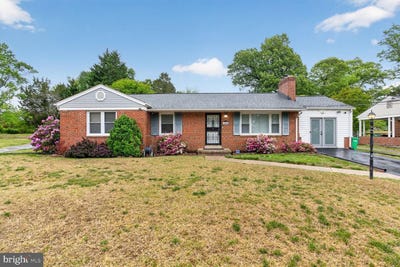 /international/us/3804-hemlock-pl-temple-hills-md-110107847908/