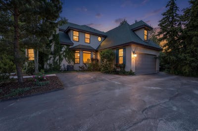 /international/us/7805-boothill-dr-park-city-ut-110109136910/