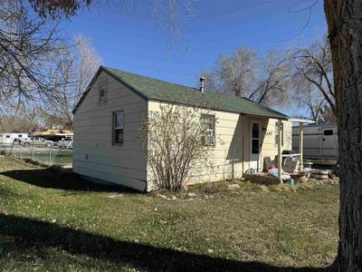 /international/us/1147-1131-n-7th-st-greybull-wy-110098782351/