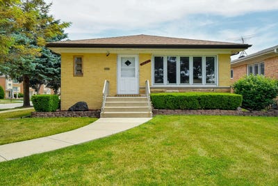 /international/us/5041-n-knight-avenue-norridge-il-110109103489/