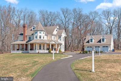 /international/us/925-park-avenue-newtown-pa-110098185417/