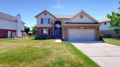 /international/us/53266-forestglade-chesterfield-mi-110101026705/