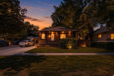 /international/us/344-w-300-n-provo-ut-110108447708/