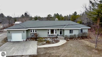 /international/us/1259-n-us-23-east-tawas-mi-110098213508/