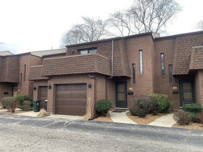 /international/us/408-s-dee-road-park-ridge-il-110106228440/