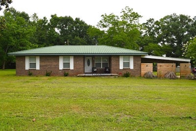 /international/us/2811-s-st-hwy-605-taylor-al-110108424576/